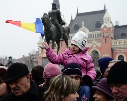 La Mulţi Ani, România! La Mulţi Ani, Oradea! Festivităţile de 1 Decembrie, o debandadă (FOTO)